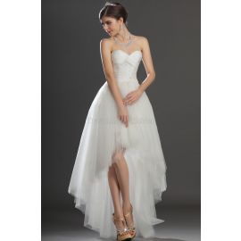 robe de mariée romantique sans manches avec bordure fendue sur le devant