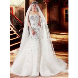 Robes de mariée sirène brodées de luxe avec décolleté en cœur