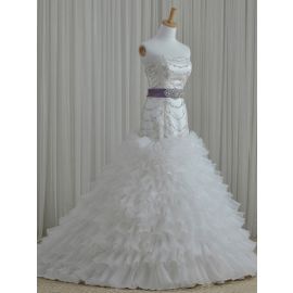 Robes de mariée glamour sirène brodées à volants