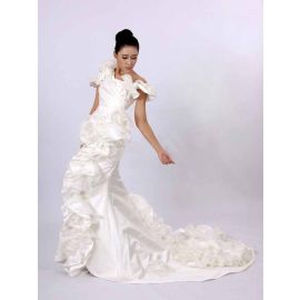 Robes de mariée fantaisie sirène en satin avec fleurs en tissu