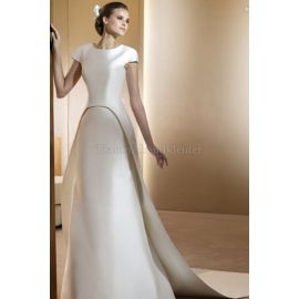 Robe de mariée attrayante en satin à manches courtes A-line