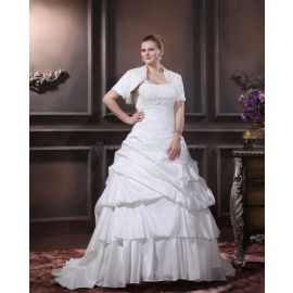 Pompeuse robe de mariée romantique à plis avec perles