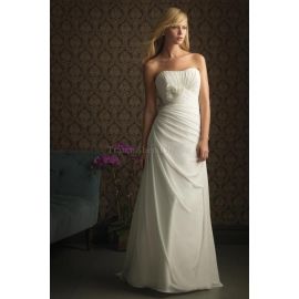robe de mariée sans manches longueur au sol avec bordure avec corsage plissé