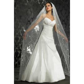 Robe de mariée sexy classique avec voile et corsage plissé