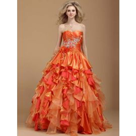Robes de bal glamour A-ligne orange longue avec des volants