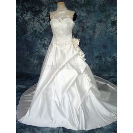 Robe de mariée formelle grande taille en satin avec applique