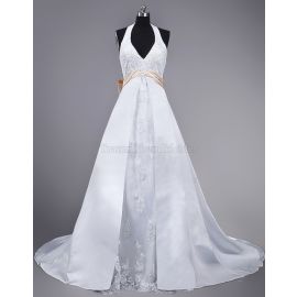 Robe de mariée ligne A romantique avec ceinture en satin