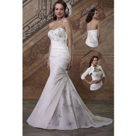 Robes de mariée extravagantes en satin sirène à lacets mariage naturel