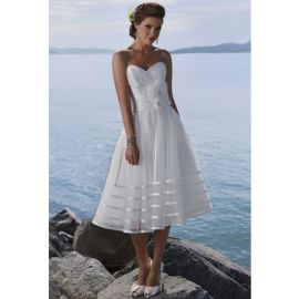 Moderne A-ligne longueur au genou taille naturelle robes de mariée mariage de plage