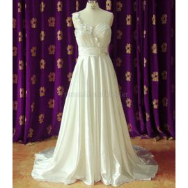 robe de mariée de luxe sans manches à une épaule avec taille haute